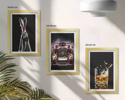 Triptych v ráme Ženské nohy s ružou, starým autom a pohárom whisky