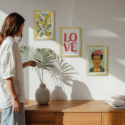 Triptych v ráme Citróny s nápisom LOVE, maľovaný portrét Fridy Kahlo