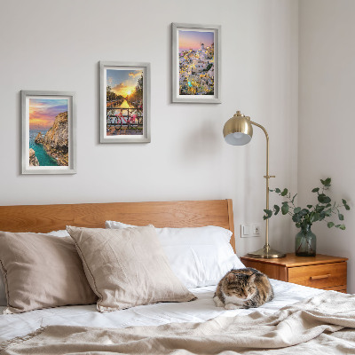Triptych v ráme Výhľad na more so západom slnka a mestom