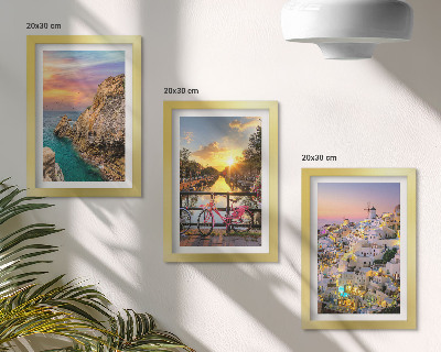 Triptych v ráme Výhľad na more so západom slnka a mestom