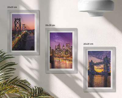 Triptych v ráme Mosty a mestské scenérie pri západe slnka