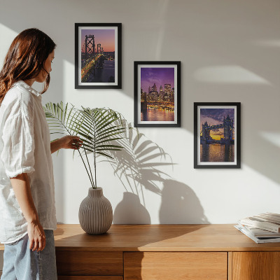 Triptych v ráme Mosty a mestské scenérie pri západe slnka