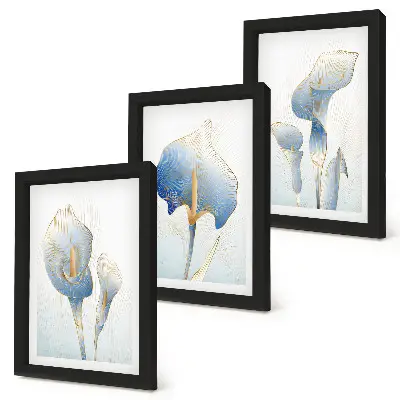 Jemné modré kvety na svetlom pozadí triptych v ráme