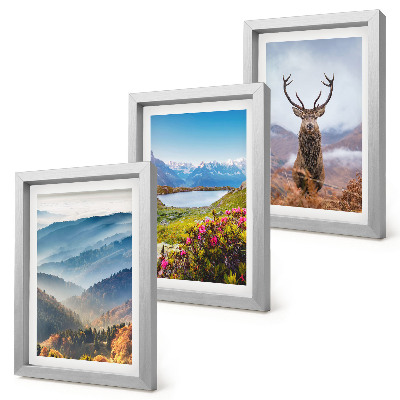 Triptych v ráme Horská krajina s jazerom a jeleňmi v prírode