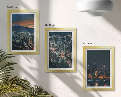 Triptych v ráme výhľad na nočné mesto s mrakodrapmi