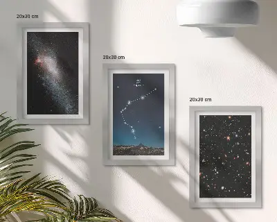 Triptych v ráme Znamenie zverokruhu Vodnár motív vesmíru a galaxie