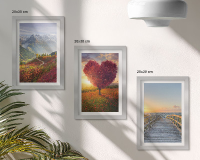 Triptych v ráme Horská krajina, stromové mólo v tvare srdca