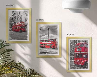 Triptych v ráme Červené autobusy v londýnskej mestskej krajine
