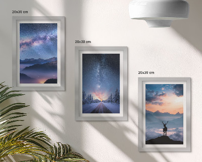 Triptych v ráme Nočná obloha, hory, krajiny v hmle a jelene