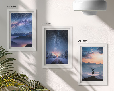 Triptych v ráme Nočná obloha, hory, krajiny v hmle a jelene