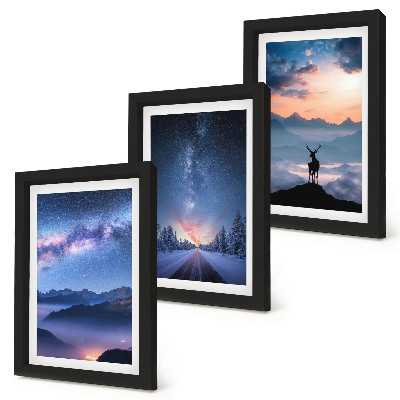 Triptych v ráme Nočná obloha, hory, krajiny v hmle a jelene