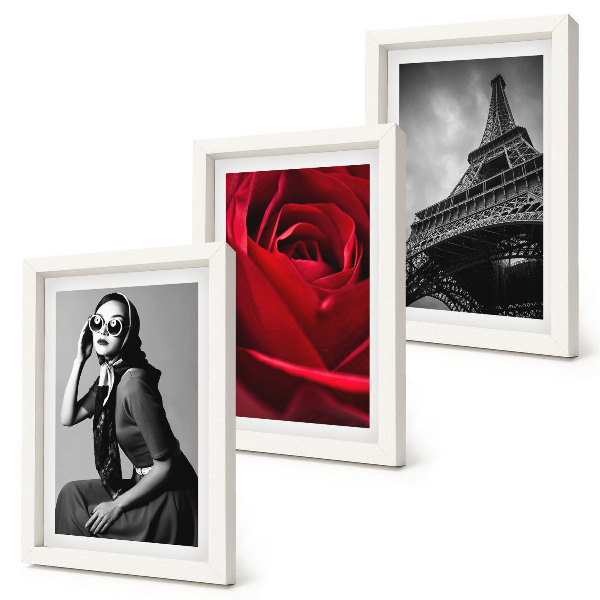 Triptych v ráme Parížska žena s ružovými okuliarmi a Eiffelovou vežou