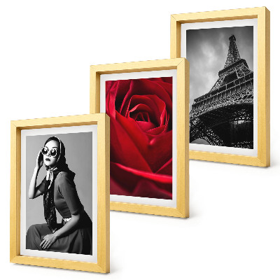 Triptych v ráme Parížska žena s ružovými okuliarmi a Eiffelovou vežou