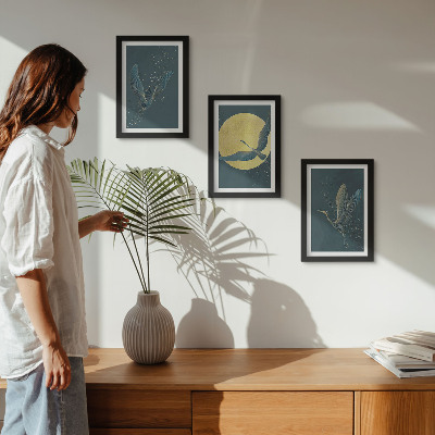 Triptych v ráme Žeriavy za letu na pozadí mesiaca a hviezd