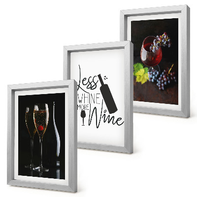 Triptych v ráme Poháre vína s hroznom a nápisom o víne