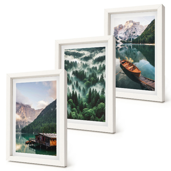 Triptych v ráme Horská krajina s jazerom, loďou a lesom v hmle