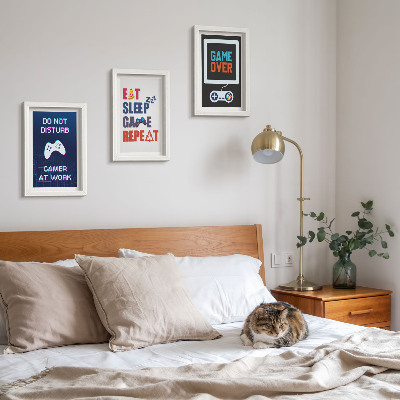 Triptych v ráme Titulky prehrávača súvisiace so zábavou