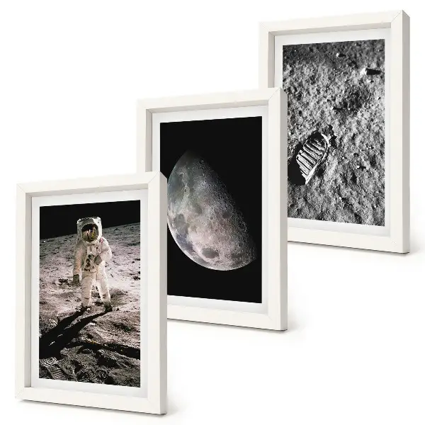Fotografia stopy astronauta na Mesiaci triptych v ráme