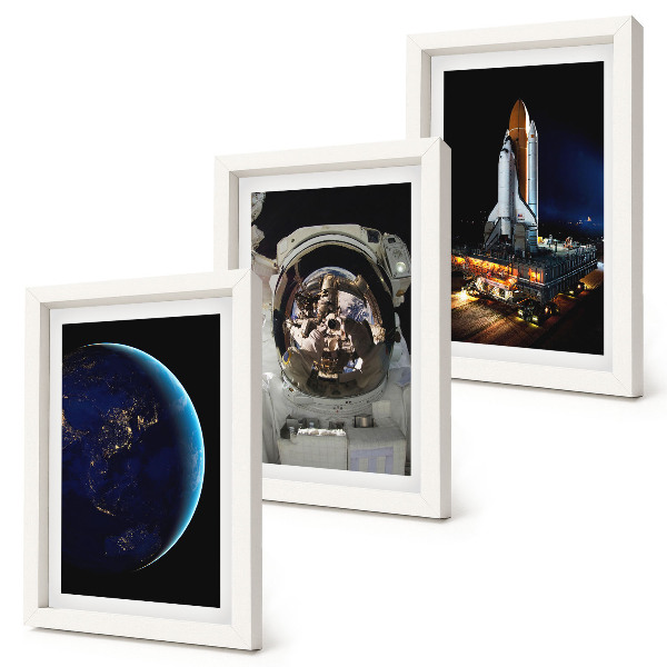 Triptych v ráme Výhľady na Zem, astronauta a raketu