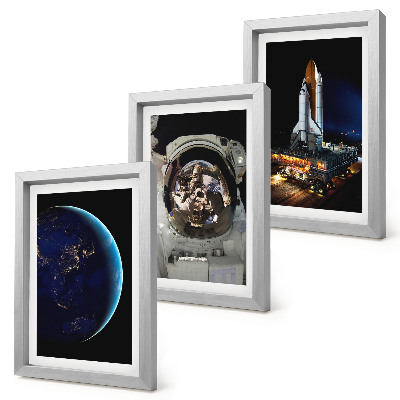 Triptych v ráme Výhľady na Zem, astronauta a raketu
