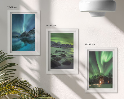 Triptych v ráme Zimná krajina s polárnou žiarou nad horami