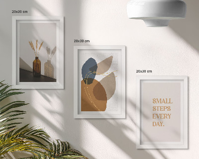 Triptych v ráme Abstraktné tvary a prírodné akcenty sú zahrnuté