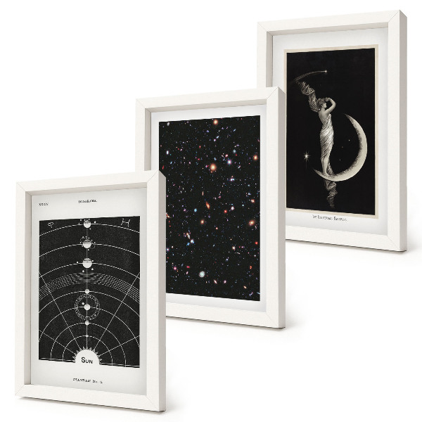 Triptych v ráme Nočná postava galaxie slnečnej sústavy na Mesiaci