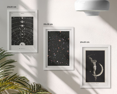 Triptych v ráme Nočná postava galaxie slnečnej sústavy na Mesiaci