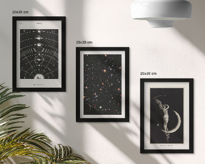 Triptych v ráme Nočná postava galaxie slnečnej sústavy na Mesiaci