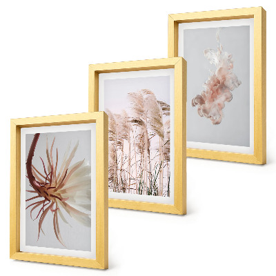 Triptych v ráme Kvety a trávy na svetlom pozadí v harmonickom sete
