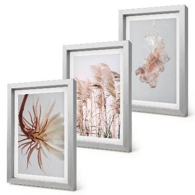 Triptych v ráme Kvety a trávy na svetlom pozadí v harmonickom sete