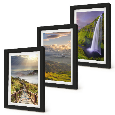Triptych v ráme Malebná horská krajina s vodopádom a chodníkom