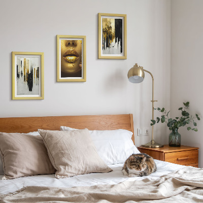 Triptych v ráme Abstraktná maľba a portrét ženy