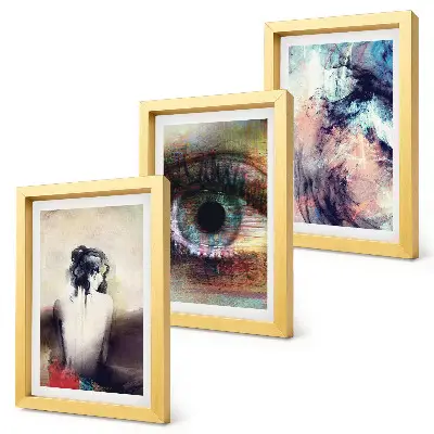 Triptych v ráme portrét ženy s abstraktnými farbami vyjadrujúci emócie