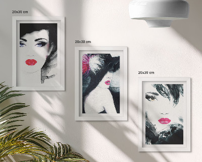 Triptych v ráme Maľované portréty žien s výraznými perami