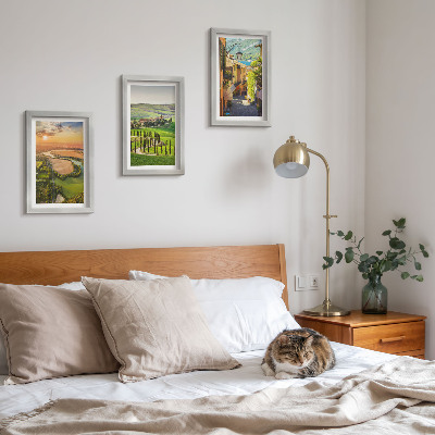 Triptych v ráme Talianske krajiny s riekou, kopcami a mestskou ulicou