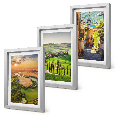 Triptych v ráme Talianske krajiny s riekou, kopcami a mestskou ulicou