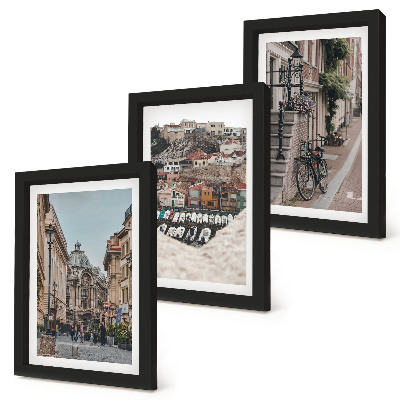 Triptych v ráme Očarujúce mestské ulice s výhľadom na prístav a budovy
