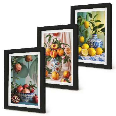Triptych v ráme Granátové jablká, broskyne a citróny vo vázach