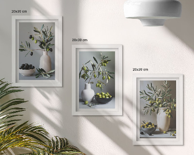 Triptych v ráme Olivy vo vázach na pozadí tlmených farieb