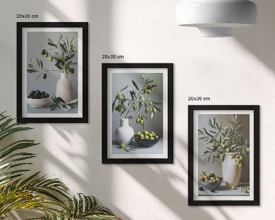 Triptych v ráme Olivy vo vázach na pozadí tlmených farieb