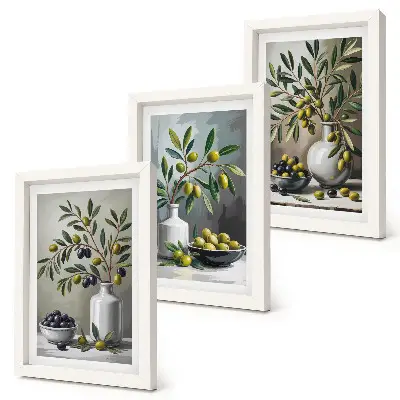 Olivy v keramických miskách na sivom pozadí triptych v ráme