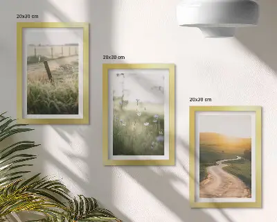 Krajina s lúkou, cestou a západom slnka triptych v ráme