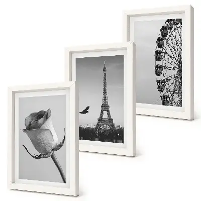 Ružová Eiffelova veža a ruské koleso v monochromatickom štýle triptych v ráme
