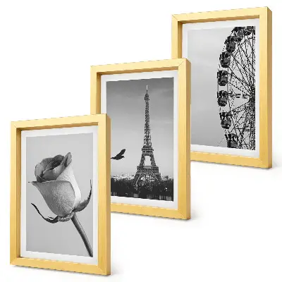 Ružová Eiffelova veža a ruské koleso v monochromatickom štýle triptych v ráme