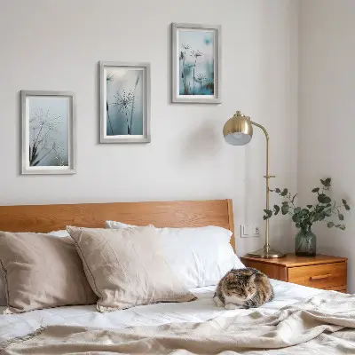 Jemné púpavy s kvapkami vody triptych v ráme