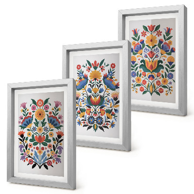Triptych v ráme Kvetinové vzory v intenzívnych farbách na bielom pozadí