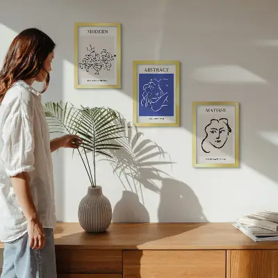 Triptych plagátov v ráme v modernom a abstraktnom štýle od Henriho Matissea