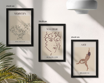 Sada obrazov do obývačky Štýlová grafika s kvetmi, tvárami a ľudskými postavami