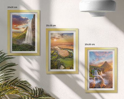 Triptych v ráme Vodopády, horská krajina a rieky pri západe slnka